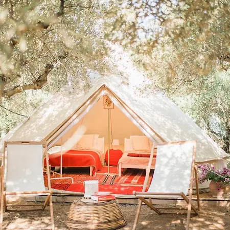 בקתה Odyssey Eco Glamping Galatás