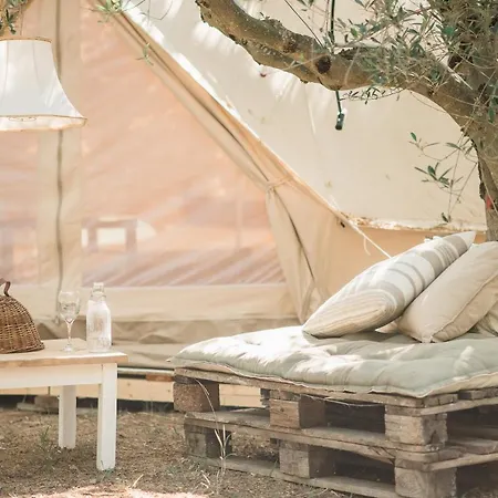 Odyssey Eco Glamping Chalet *