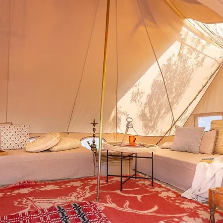 Odyssey Eco Glamping * Galatás