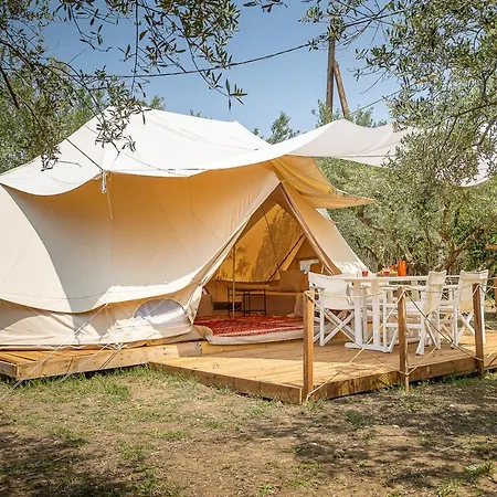 Odyssey Eco Glamping Chalet Galatás