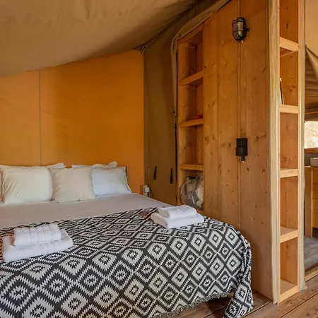 Chalet Odyssey Eco Glamping Galatás