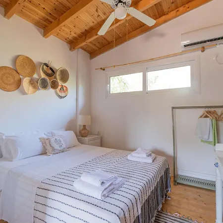 בקתה Odyssey Eco Glamping Galatás
