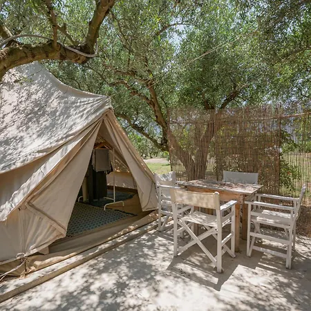 Chalet Odyssey Eco Glamping Galatás